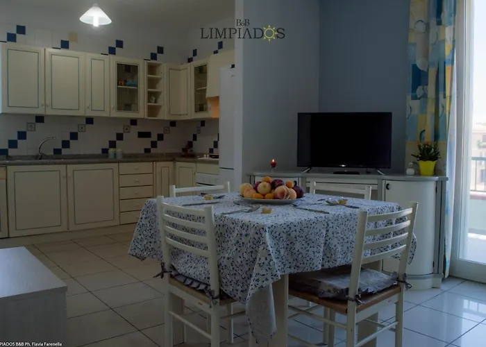 Limpiados Oda ve Kahvaltı 3*