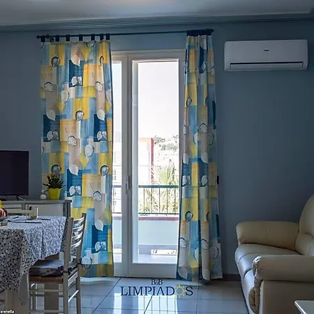 Limpiados Oda ve Kahvaltı 3*
