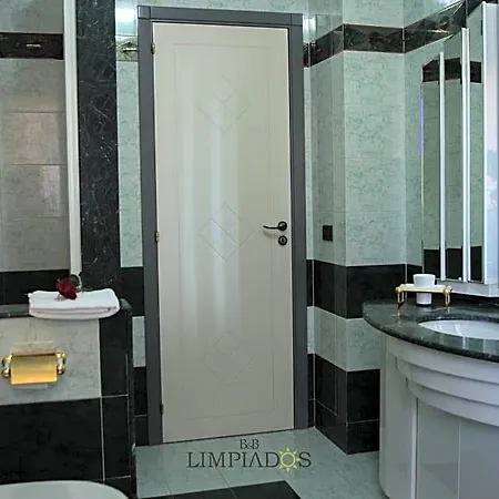 Limpiados Nocleg ze śniadaniem