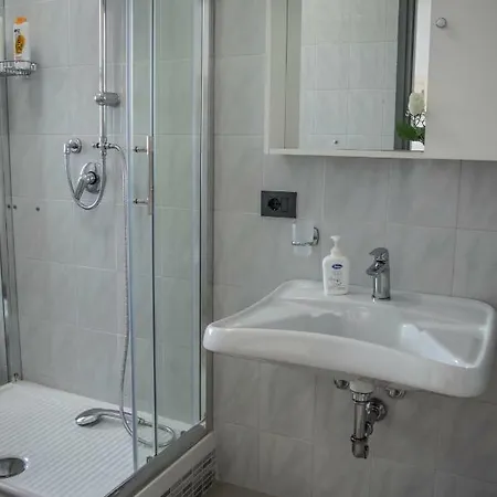 Limpiados 3* Licata